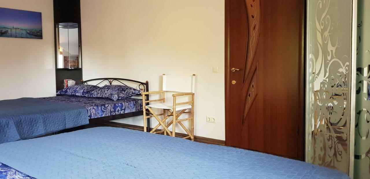 Goratwins Guest House Near Boryspil Airport Hora Bagian luar foto